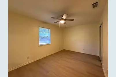 324 Oakwood Circle, Shady Shores, TX 76208 - Photo 13