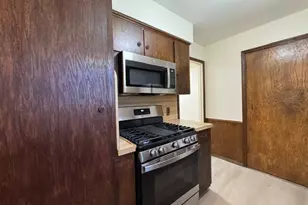 324 Oakwood Cir, Shady Shores, TX 76208 - Photo 7