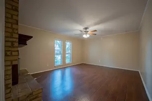 4401 Mint Dr, Garland, TX 75043 - Photo 3