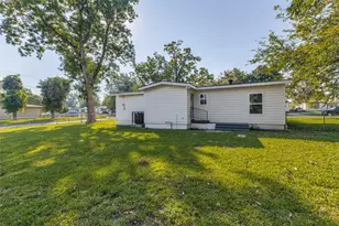 3025 Dahlia Dr, Dallas, TX 75216 - Photo 3