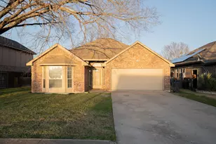 902 E Aimee St, Forney, TX 75126 - Photo 1