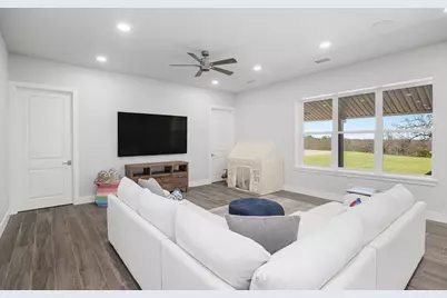 21482 Fm 16 W, Lindale, TX 75771 - Photo 13