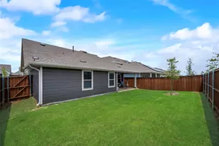 13140 Sanctuary Dr, Providence Village, TX 76227 - Photo 17