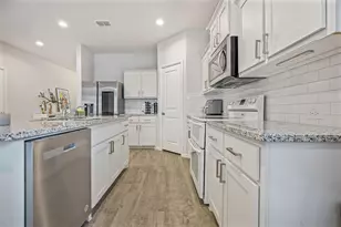 8633 Angel Gardens Dr, Fort Worth, TX 76179 - Photo 5