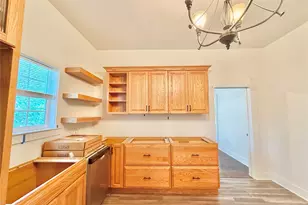 703 N Cleveland Ave, Sherman, TX 75090 - Photo 23