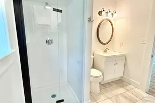 703 N Cleveland Ave, Sherman, TX 75090 - Photo 35