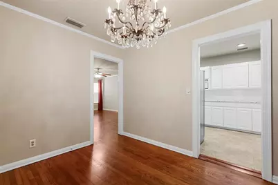 4209 Curzon Avenue, Fort Worth, TX 76107 - Photo 5