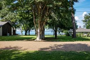 302 Santa Rosa Ranch Rd, Trinidad, TX 75163 - Photo 7