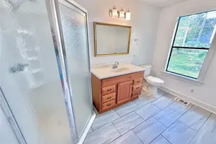 517 W Hull St, Denison, TX 75020 - Photo 21