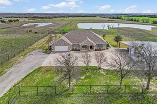 304 Canales Rd, Nevada, TX 75173 - Photo 1