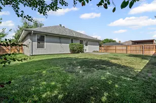 7301 Wagonwheel Rd, Fort Worth, TX 76133 - Photo 29