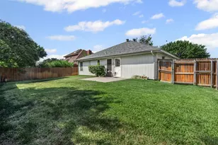 7301 Wagonwheel Rd, Fort Worth, TX 76133 - Photo 27