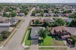 7301 Wagonwheel Rd, Fort Worth, TX 76133 - Photo 33