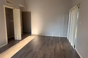 423 Vincent St, Cedar Hill, TX 75104 - Photo 3