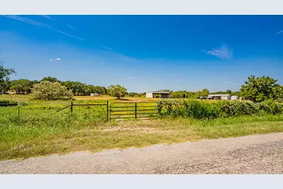 1271 County Road 1004, Bluff Dale, TX 76690 - Photo 7