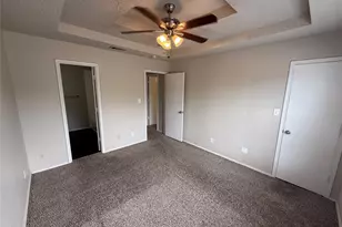 5912 Holiday Ln, North Richland Hills, TX 76180 - Photo 9