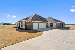 1607 Pebble Beach Ln, Cedar Hill, TX 75104 - Photo 31