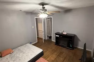 210 W Dexter St, Sherman, TX 75092 - Photo 7