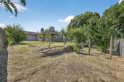 2203 Newbury Drive, Arlington, TX 76014 - Photo 23