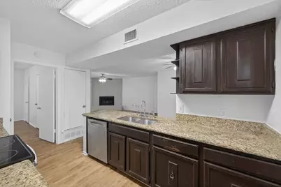 2203 Newbury Drive, Arlington, TX 76014 - Photo 13