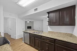 2203 Newbury Dr, Arlington, TX 76014 - Photo 13