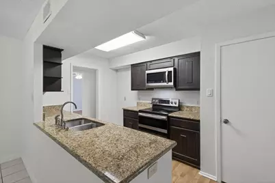 2203 Newbury Drive, Arlington, TX 76014 - Photo 11