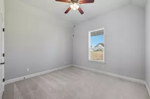 252 Harvard Ln, Springtown, TX 76082 - Photo 17