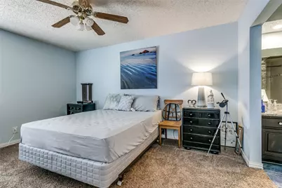 829 Creekside Drive, Lewisville, TX 75067 - Photo 3