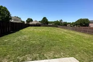 1441 Kleber Dr, Carrollton, TX 75010 - Photo 11