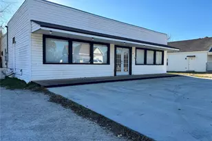 311 W Franklin St, Alvord, TX 76225 - Photo 5