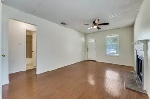 1713 Windsong Ln, Irving, TX 75060 - Photo 3