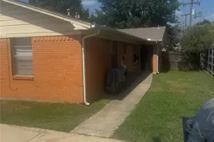 220 W Union Bower, Irving, TX 75061 - Photo 3