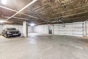 6122 Ridgecrest Rd, Dallas, TX 75231 - Photo 13