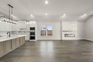 7104 Seagrove Ct, Grand Prairie, TX 75054 - Photo 11