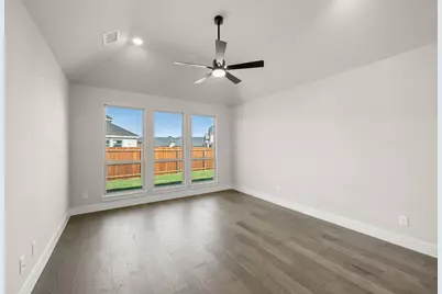 7104 Seagrove Court, Grand Prairie, TX 75054 - Photo 17