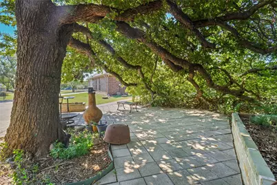 177 Lost Oak Drive, Azle, TX 76020 - Photo 39