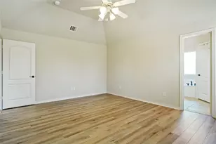 177 Lost Oak Dr, Azle, TX 76020 - Photo 17