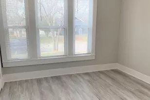 520 E Day St, Denison, TX 75021 - Photo 5