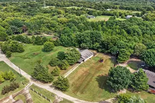 176 Blue Creek Cir, Sherman, TX 75090 - Photo 1