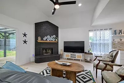 4544 N Shore Drive, The Colony, TX 75056 - Photo 7