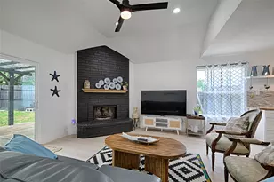 4544 N Shore Dr, The Colony, TX 75056 - Photo 7