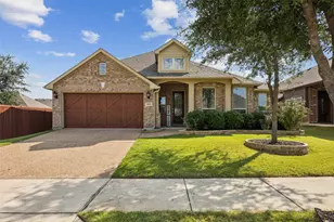 1616 Downing Dr, Aubrey, TX 76227 - Photo 3