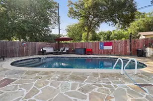 4201 Burke Rd, Fort Worth, TX 76119 - Photo 33