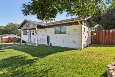 4201 Burke Road, Fort Worth, TX 76119 - Photo 5