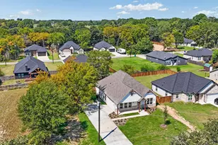 317 Kapuna Dr, Tool, TX 75143 - Photo 25