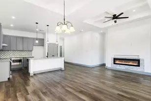 317 Kapuna Dr, Tool, TX 75143 - Photo 7