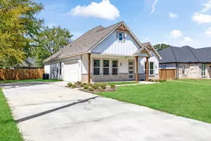 317 Kapuna Dr, Tool, TX 75143 - Photo 3