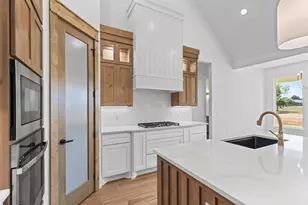 1132 Dobbs Trail, Springtown, TX 76082 - Photo 11
