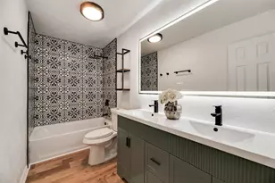 9324 County View Rd, Dallas, TX 75249 - Photo 11