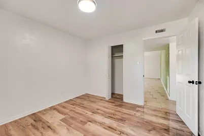 9324 County View Road, Dallas, TX 75249 - Photo 19